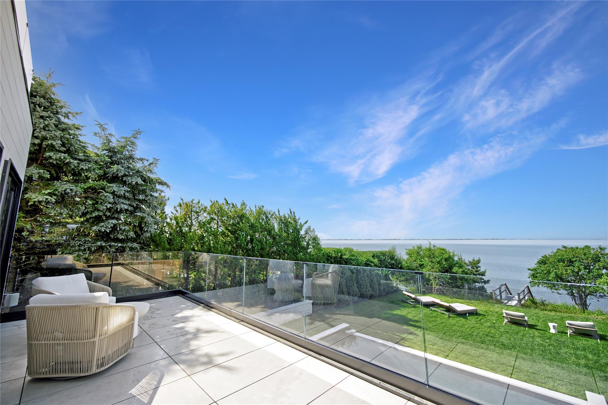 40 Oceanview Drive, Southampton, NY 11968