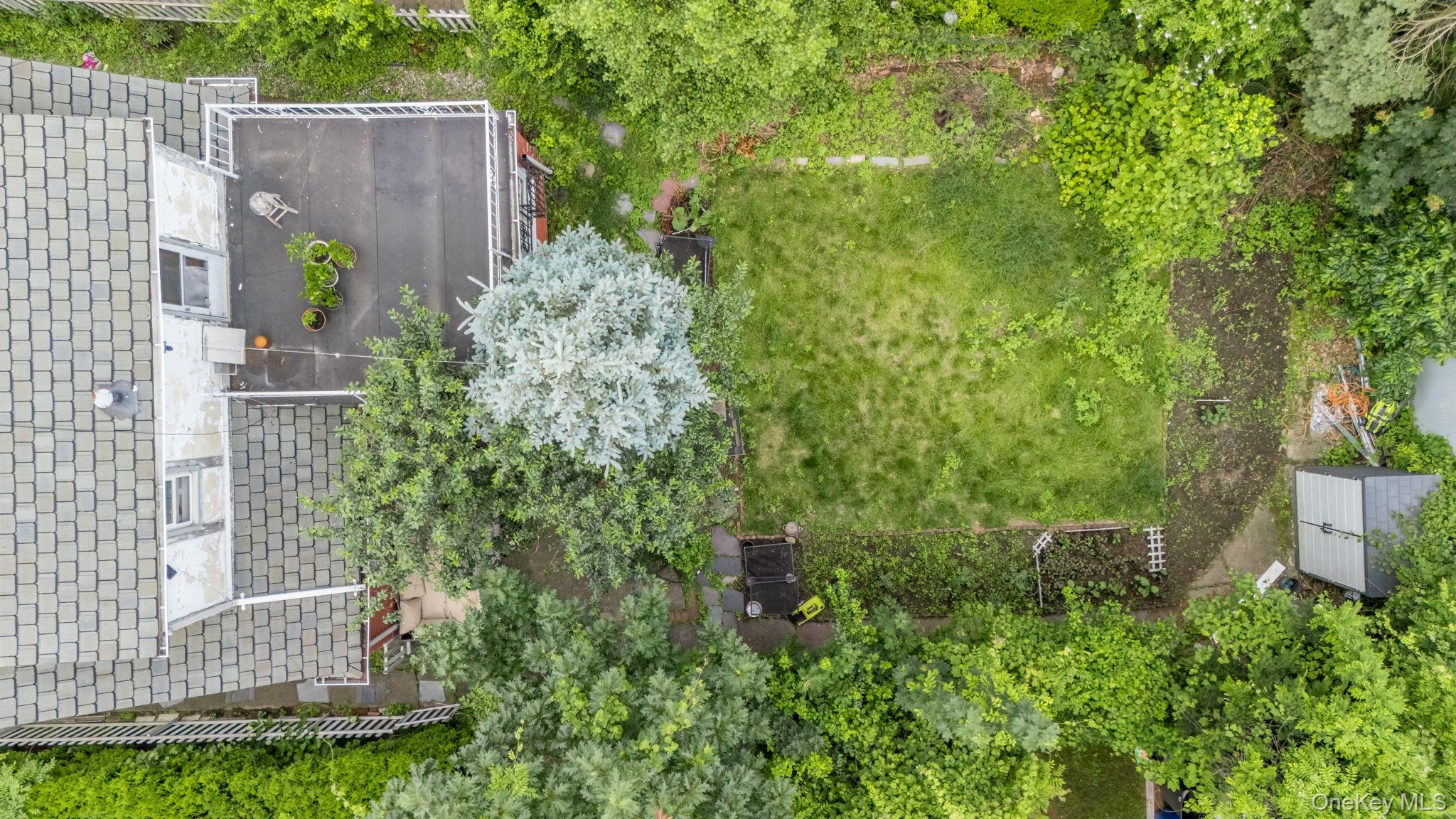 85-24 Eton Street, Jamaica Estates, NY 11432