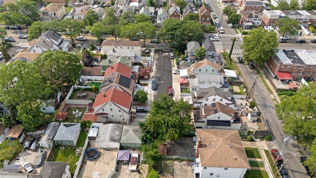 11416 James Court, Jamaica, NY 11434