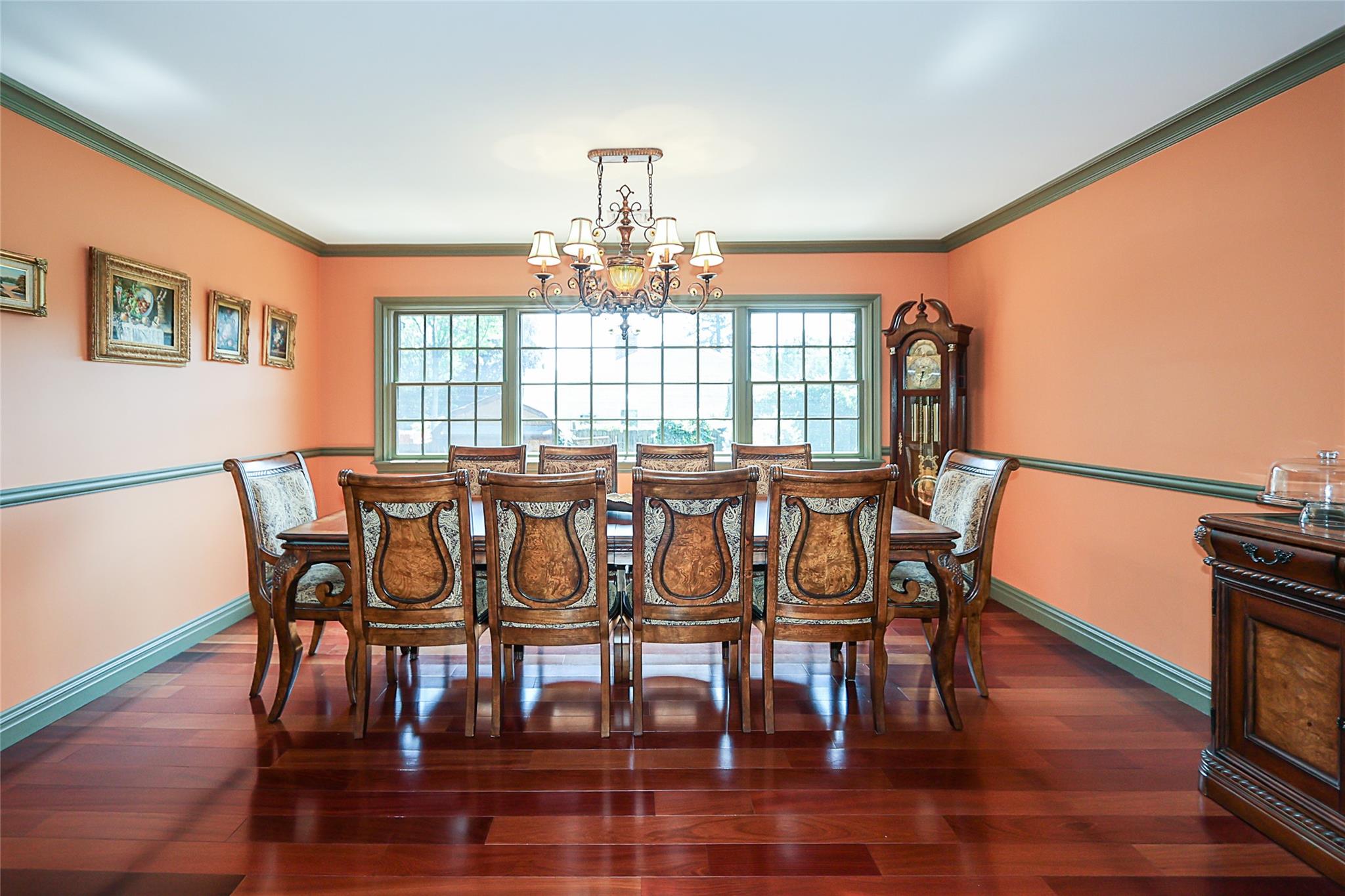 19 Marietta Road, Glen Cove, NY 11542