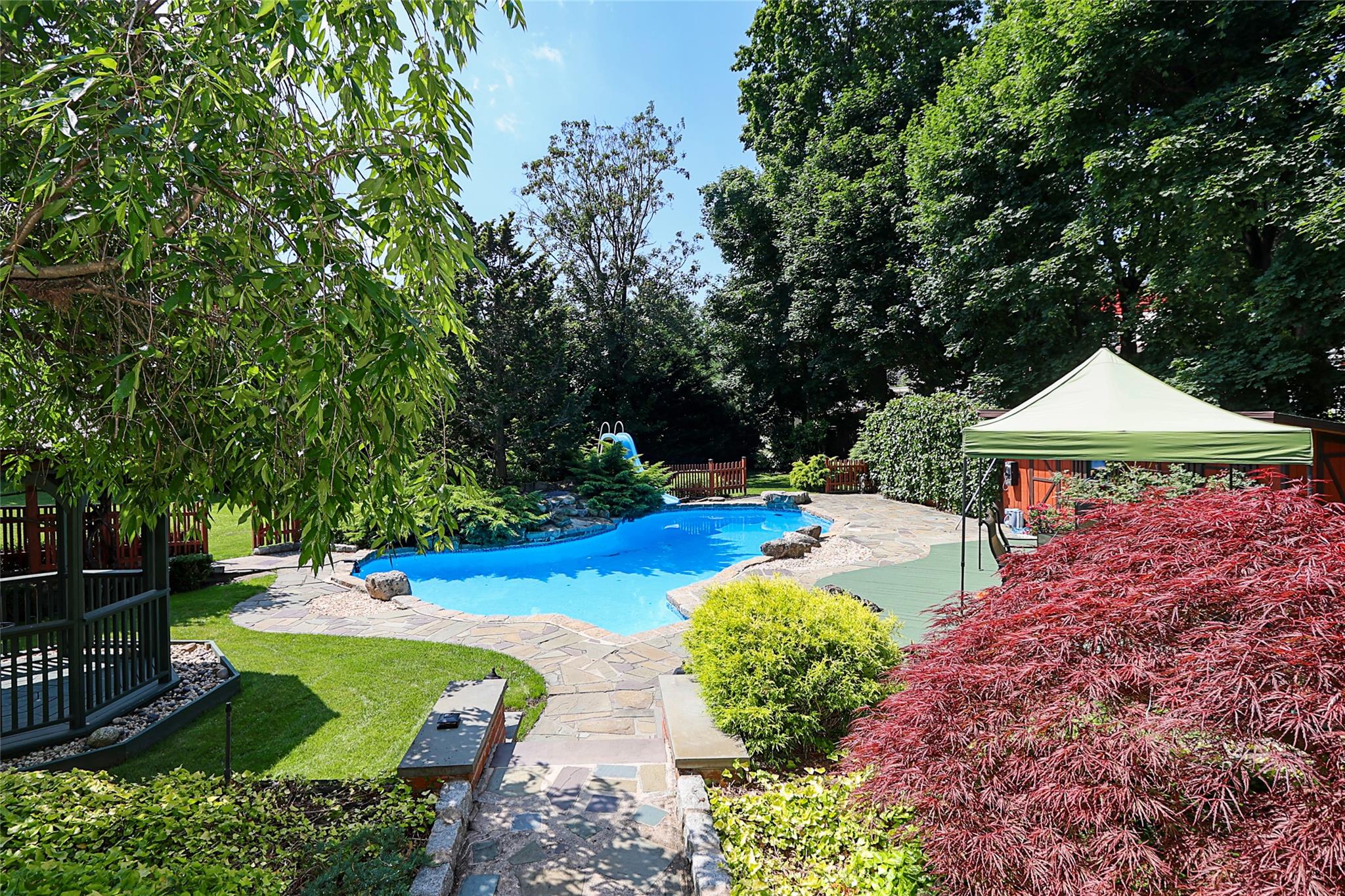 19 Marietta Road, Glen Cove, NY 11542