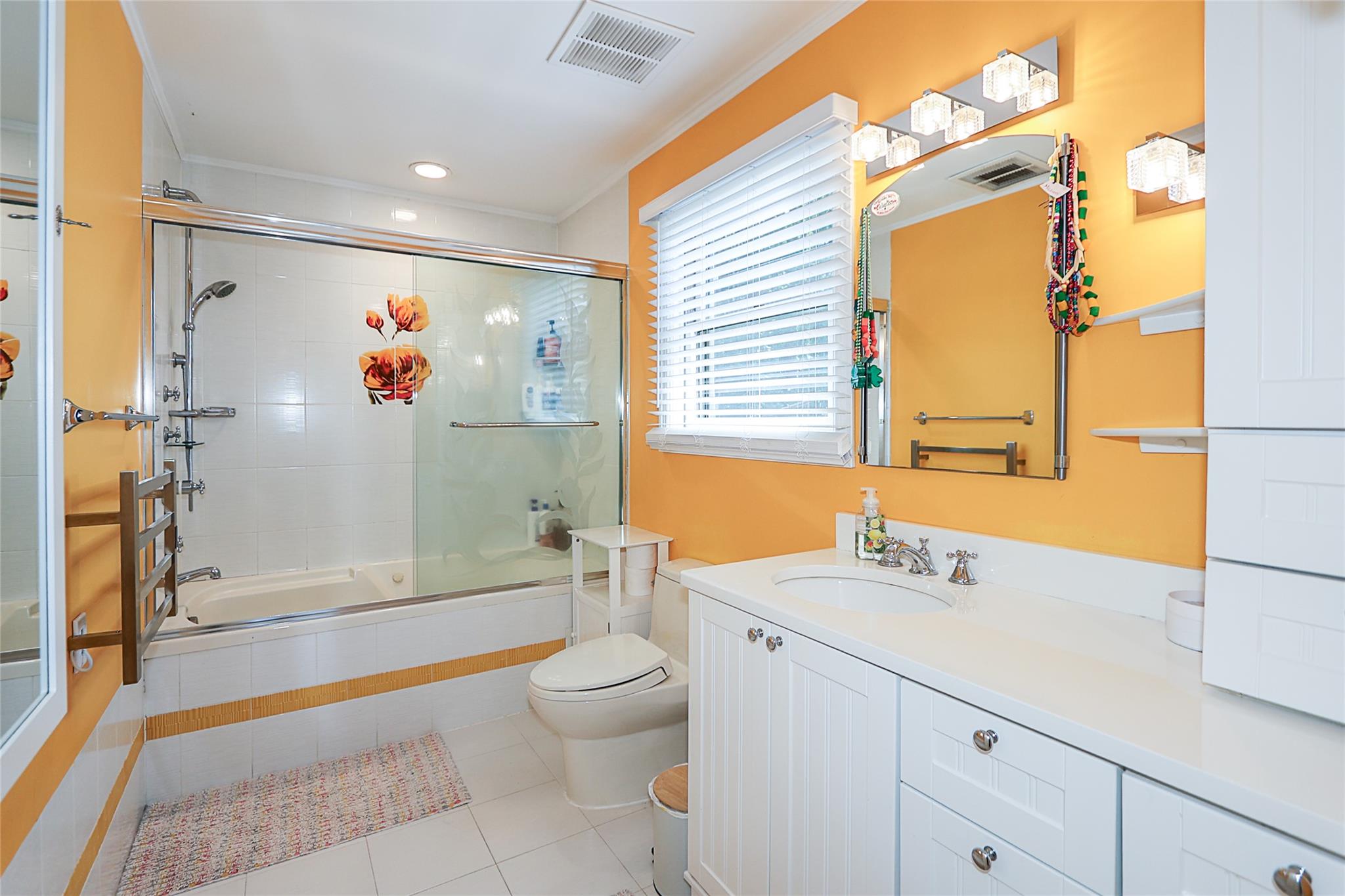 19 Marietta Road, Glen Cove, NY 11542