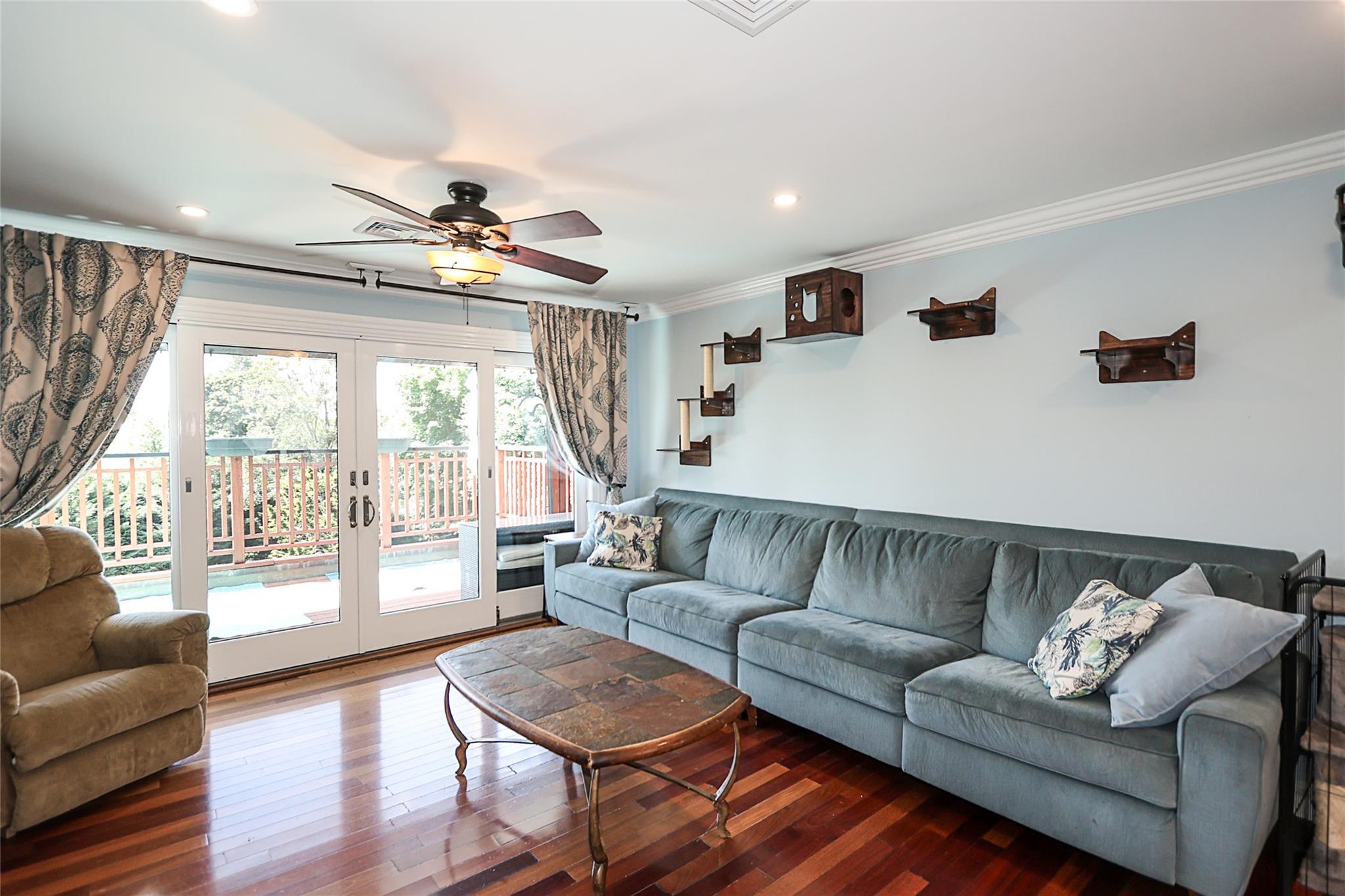 19 Marietta Road, Glen Cove, NY 11542