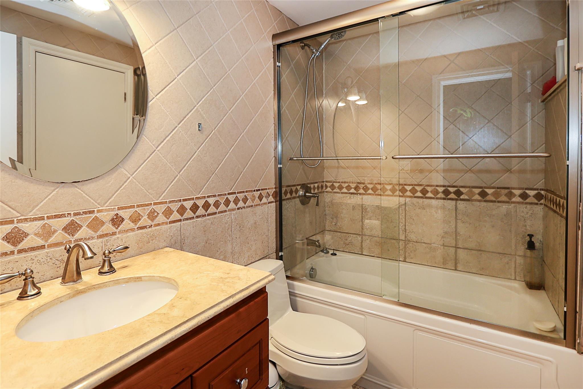 19 Marietta Road, Glen Cove, NY 11542