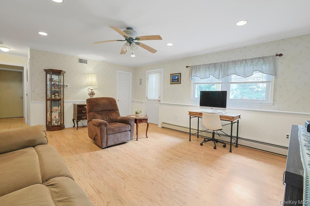 15 Augur Road, Airmont, NY 10901