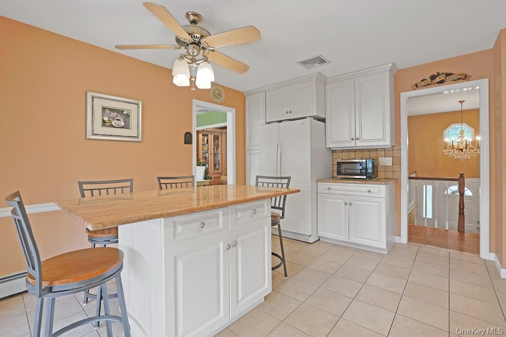 15 Augur Road, Airmont, NY 10901