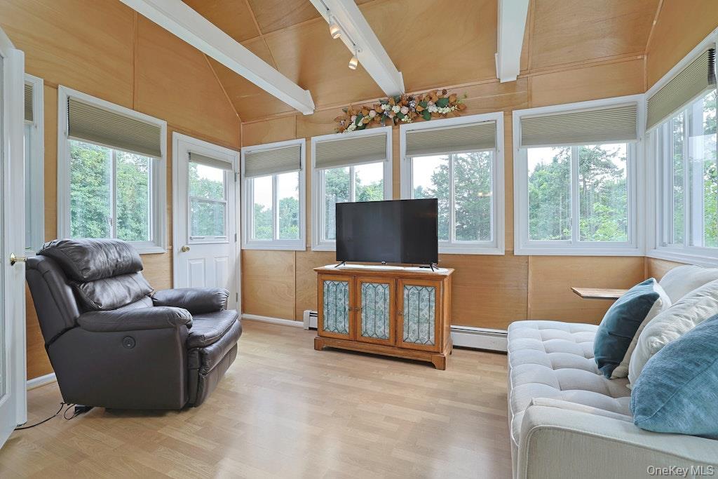 15 Augur Road, Airmont, NY 10901