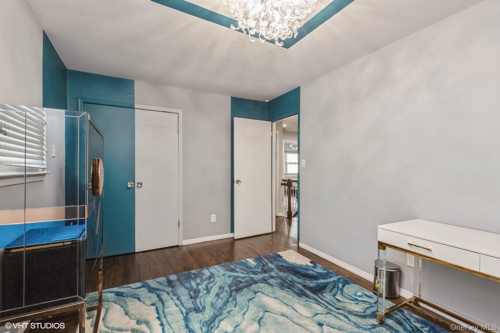 729 Wilson St, North Woodmere, NY 11581