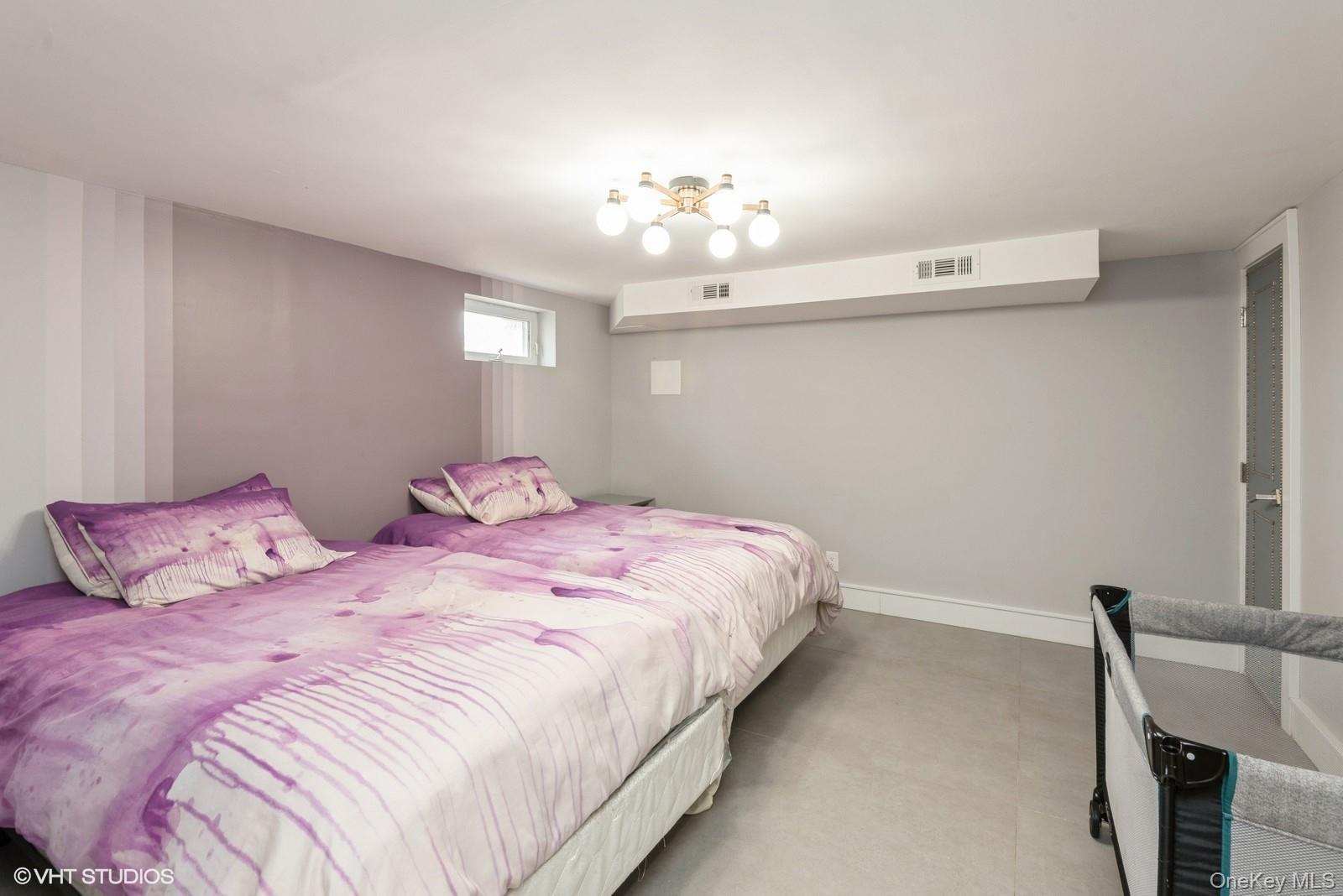 729 Wilson St, North Woodmere, NY 11581