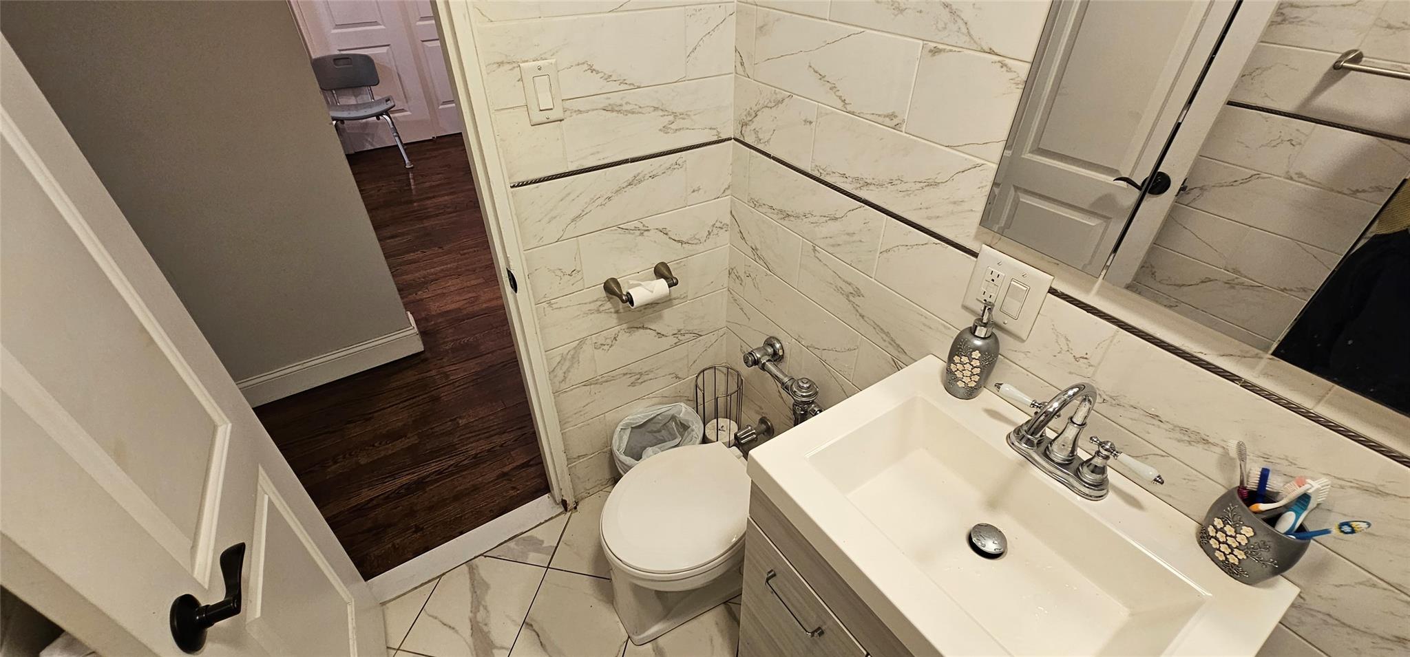 3344 Junction Boulevard # 2X, Jackson Heights, NY 11372