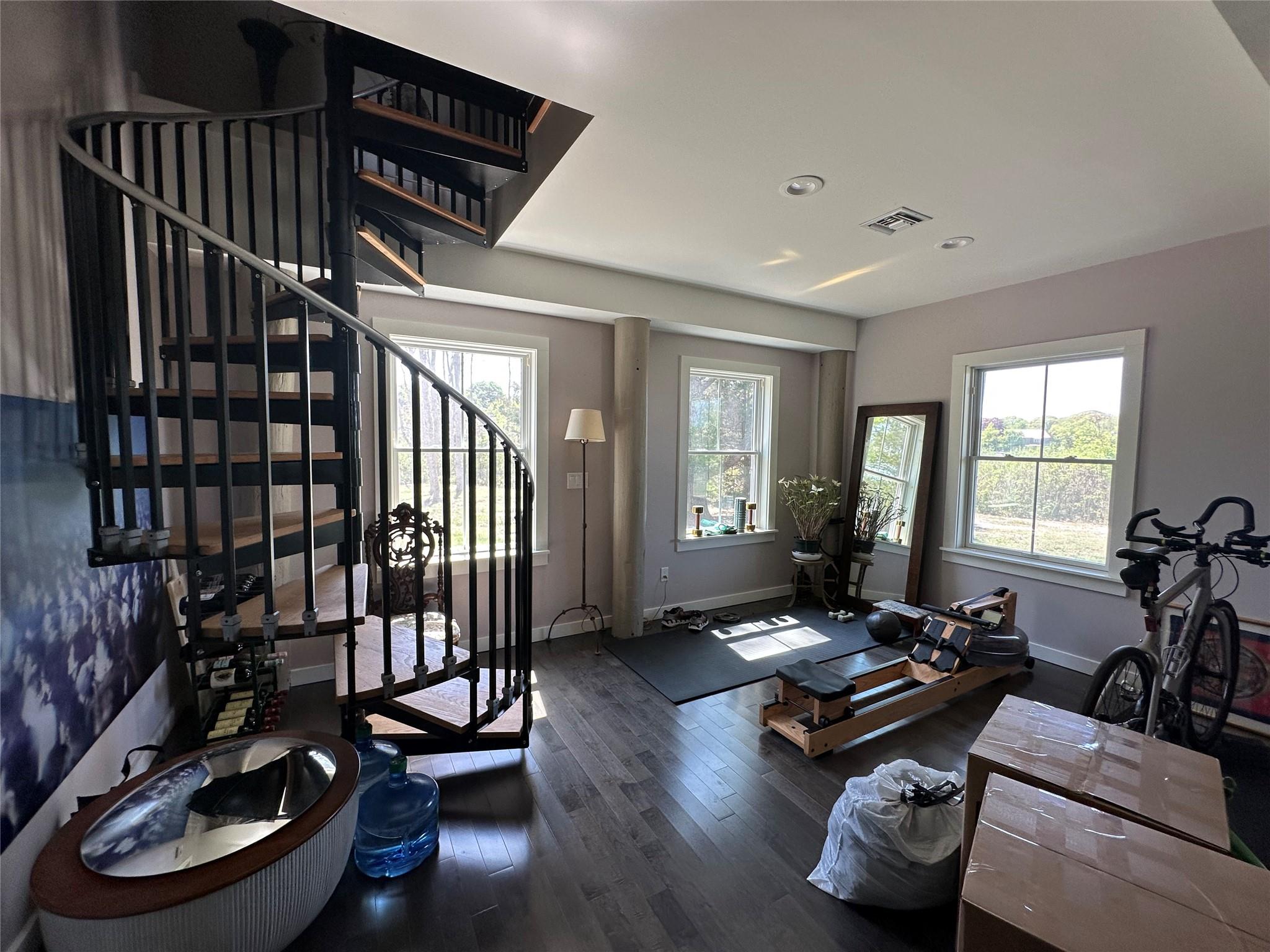 1854 N Bayview Road, Southold, NY 11971