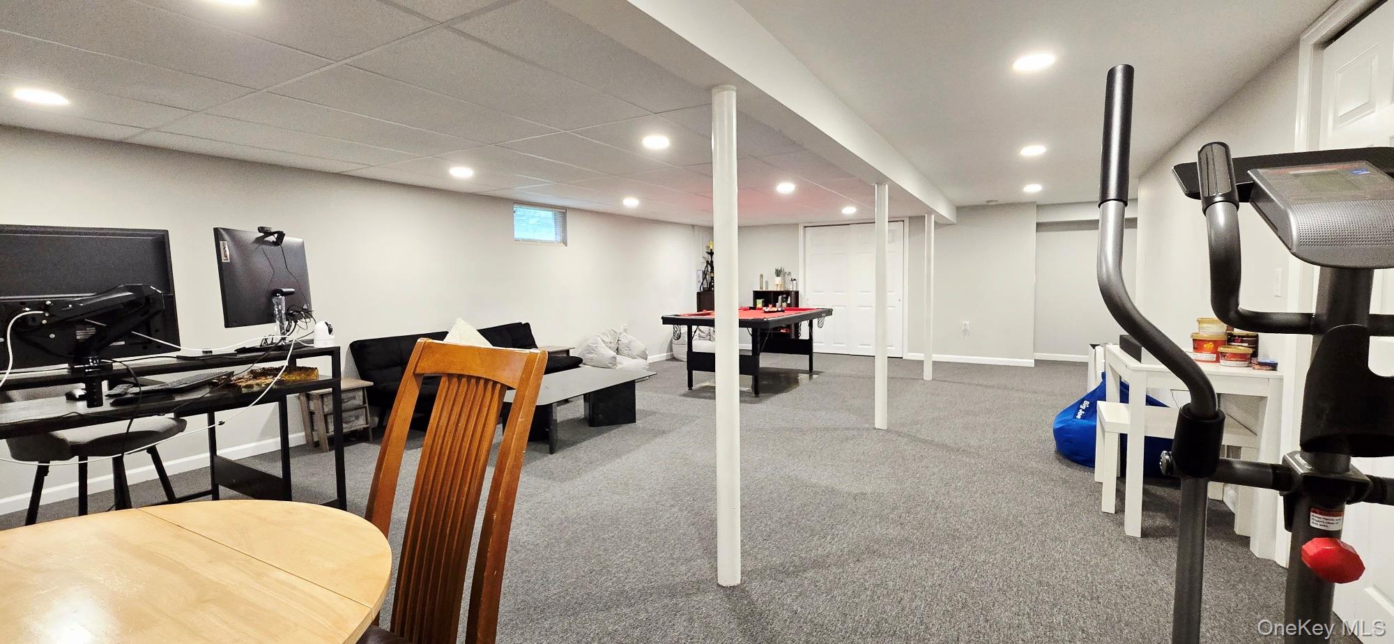 27 Nichols Road, Huntington Station, NY 11746