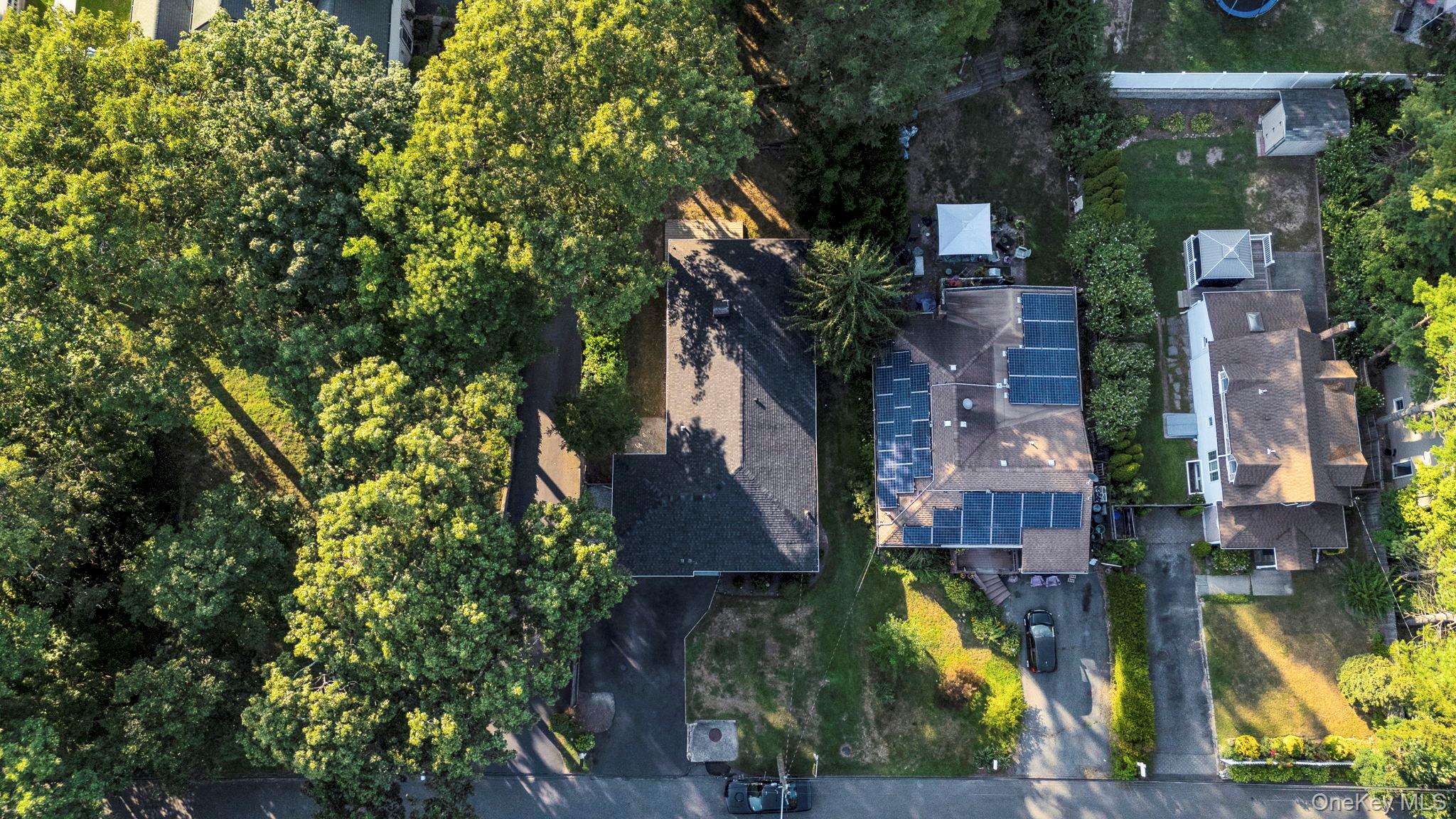 27 Nichols Road, Huntington Station, NY 11746