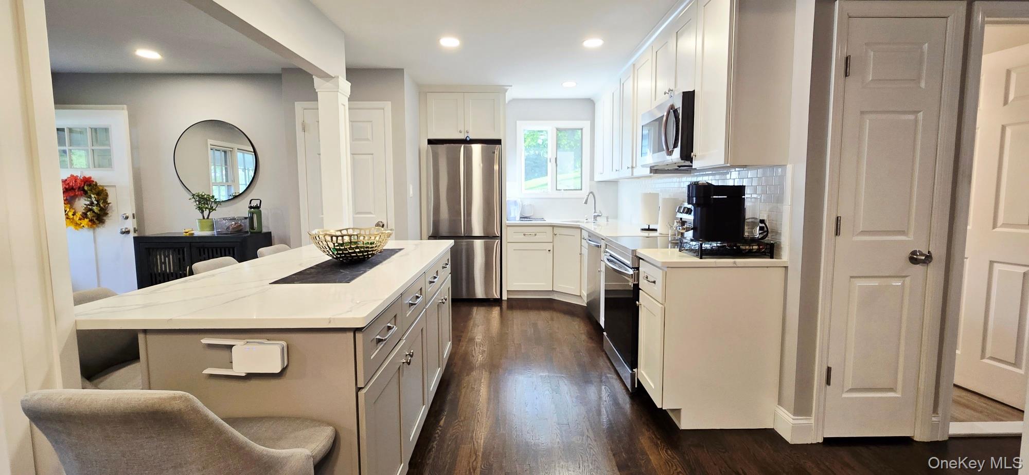 27 Nichols Road, Huntington Station, NY 11746