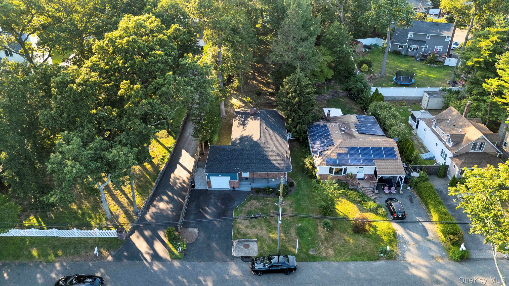 27 Nichols Road, Huntington Station, NY 11746