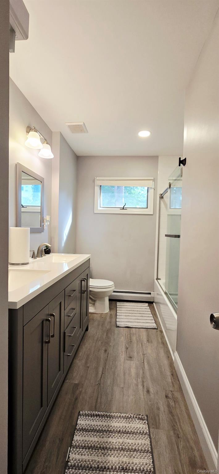 27 Nichols Road, Huntington Station, NY 11746