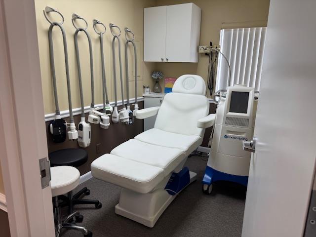 1000 Atlantic Avenue, Baldwin, NY 11510