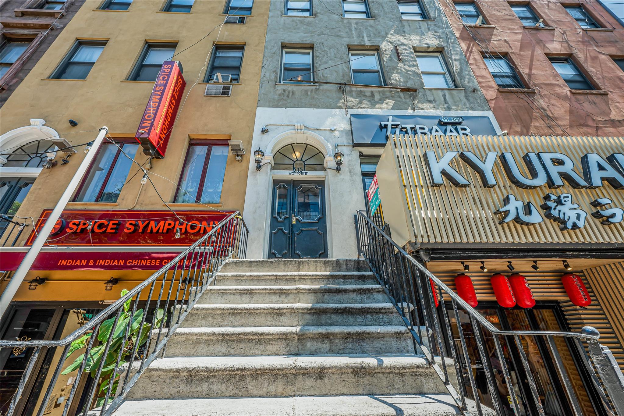 315 W 46 Street, New York (Manhattan), NY 10036