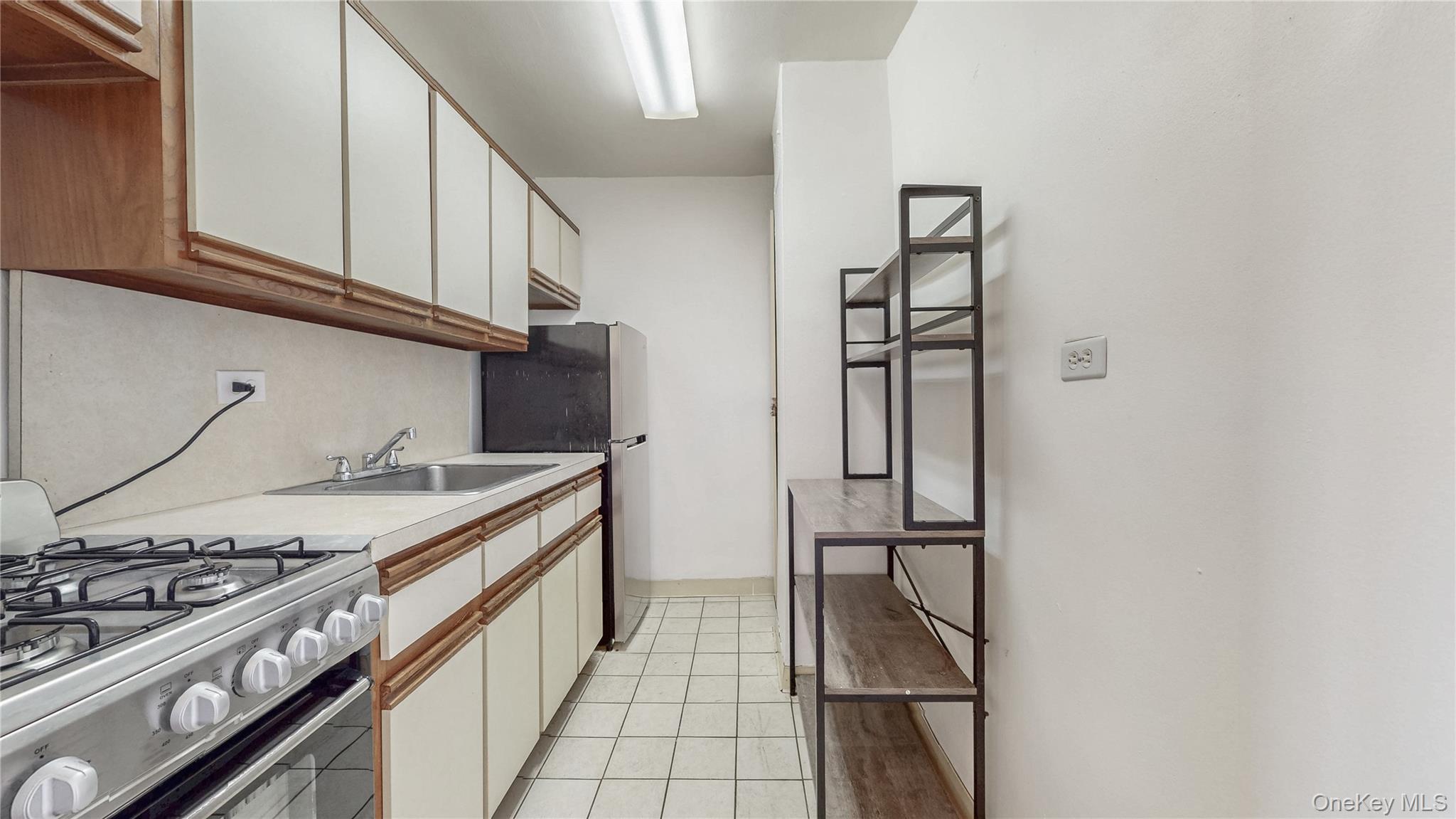 8420 153rd Avenue # 6H, Howard Beach, NY 11414