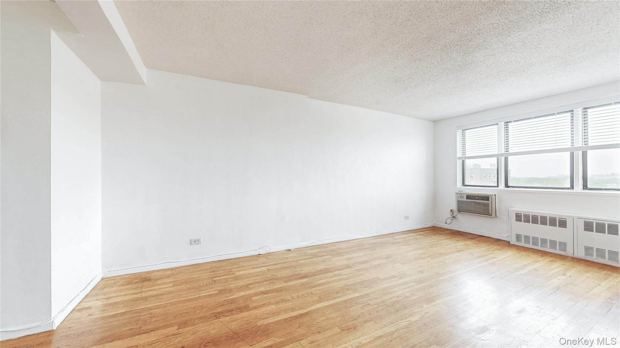 8420 153rd Avenue # 6H, Howard Beach, NY 11414