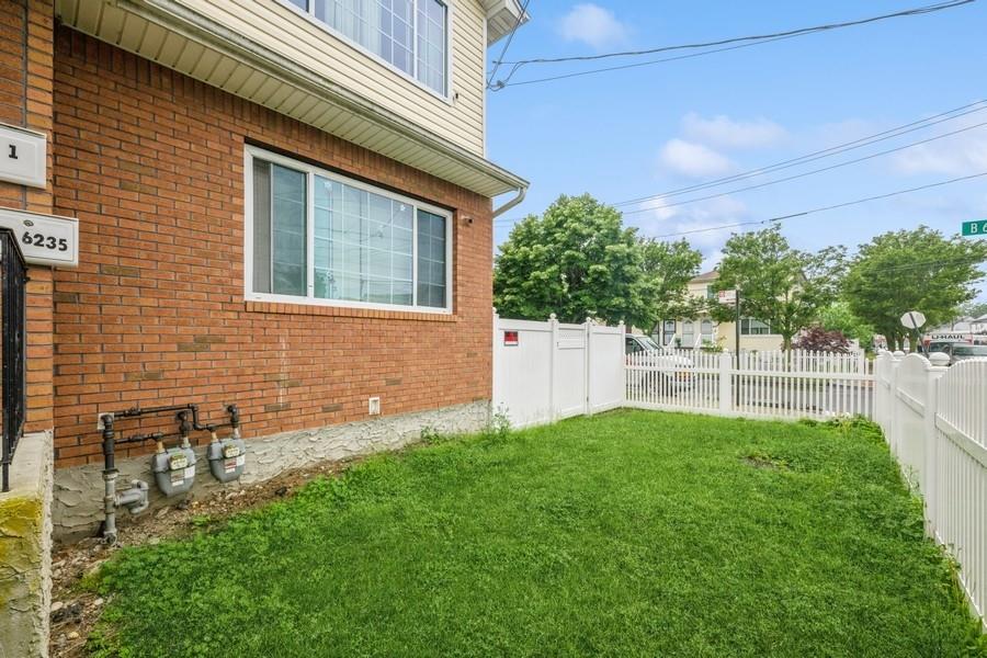 6235 Almeda Avenue, Arverne, NY 11692