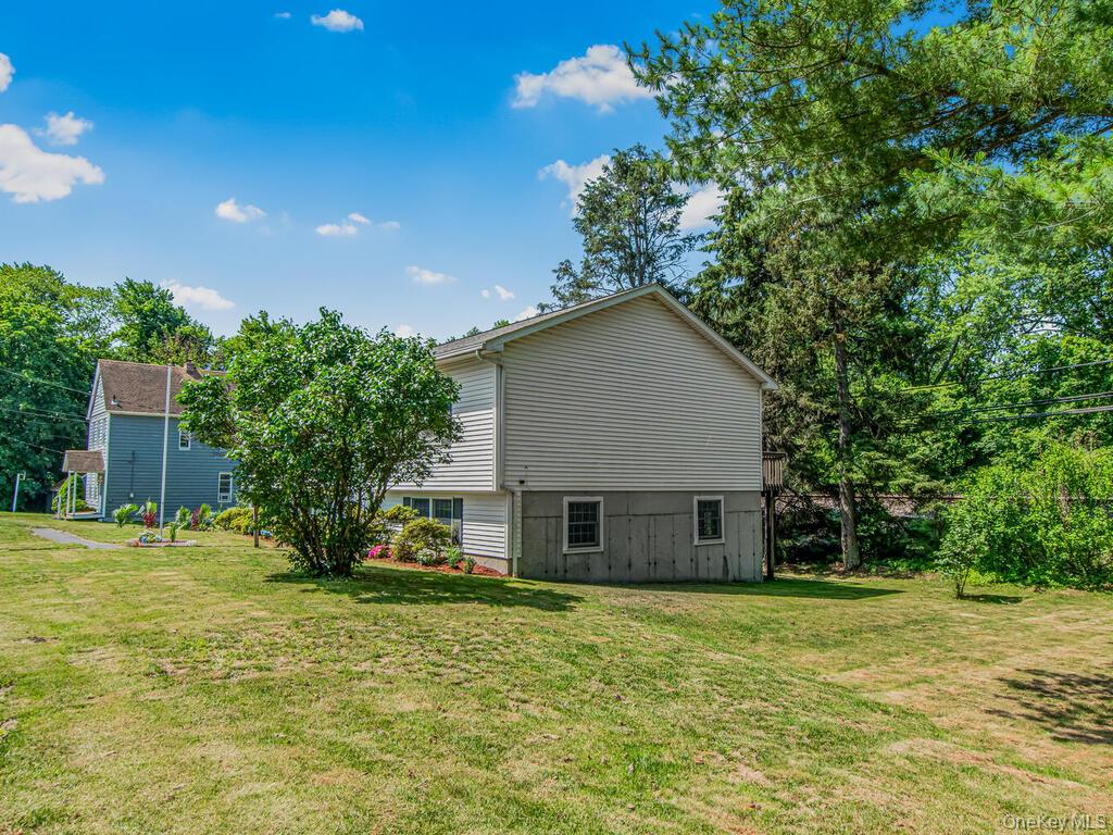 237 Brady Avenue, Hawthorne, NY 10532