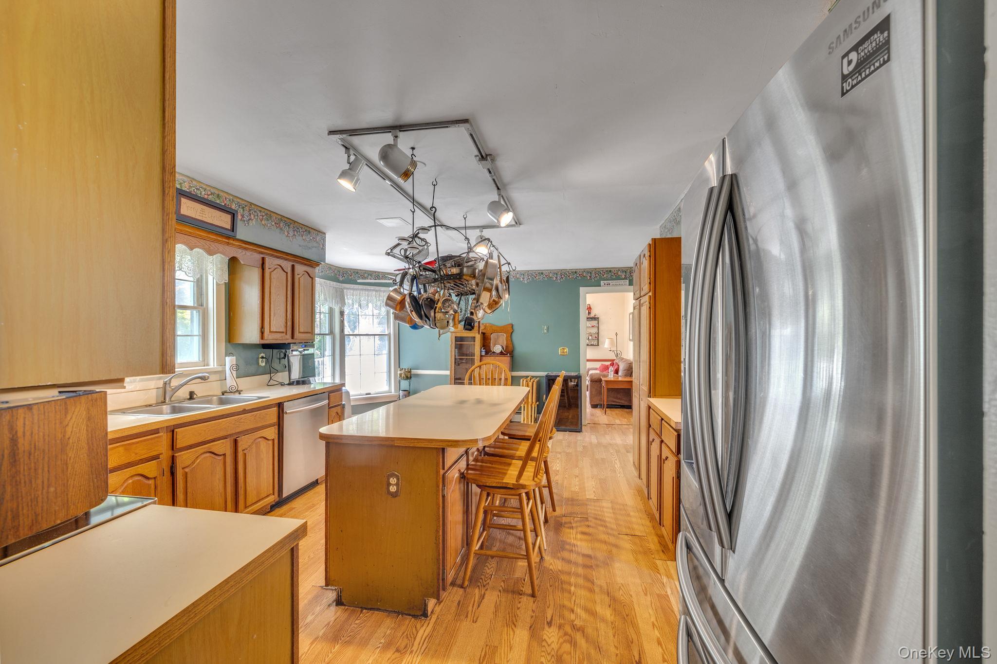 2 Gerri Court, Wallkill, NY 12589