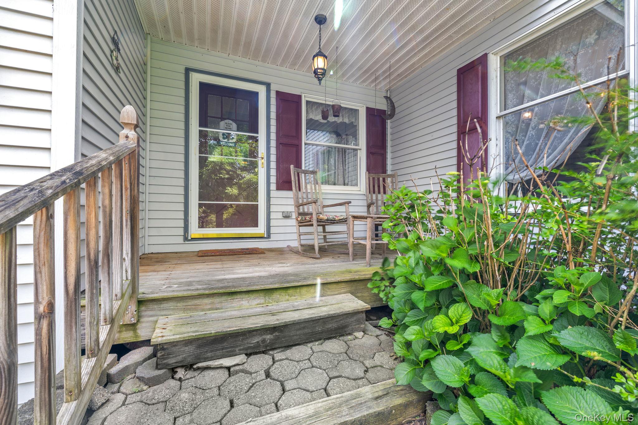 2 Gerri Court, Wallkill, NY 12589