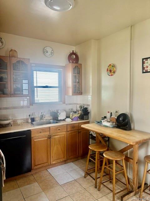 12133 Grayson Street, Springfield Gardens, NY 11413