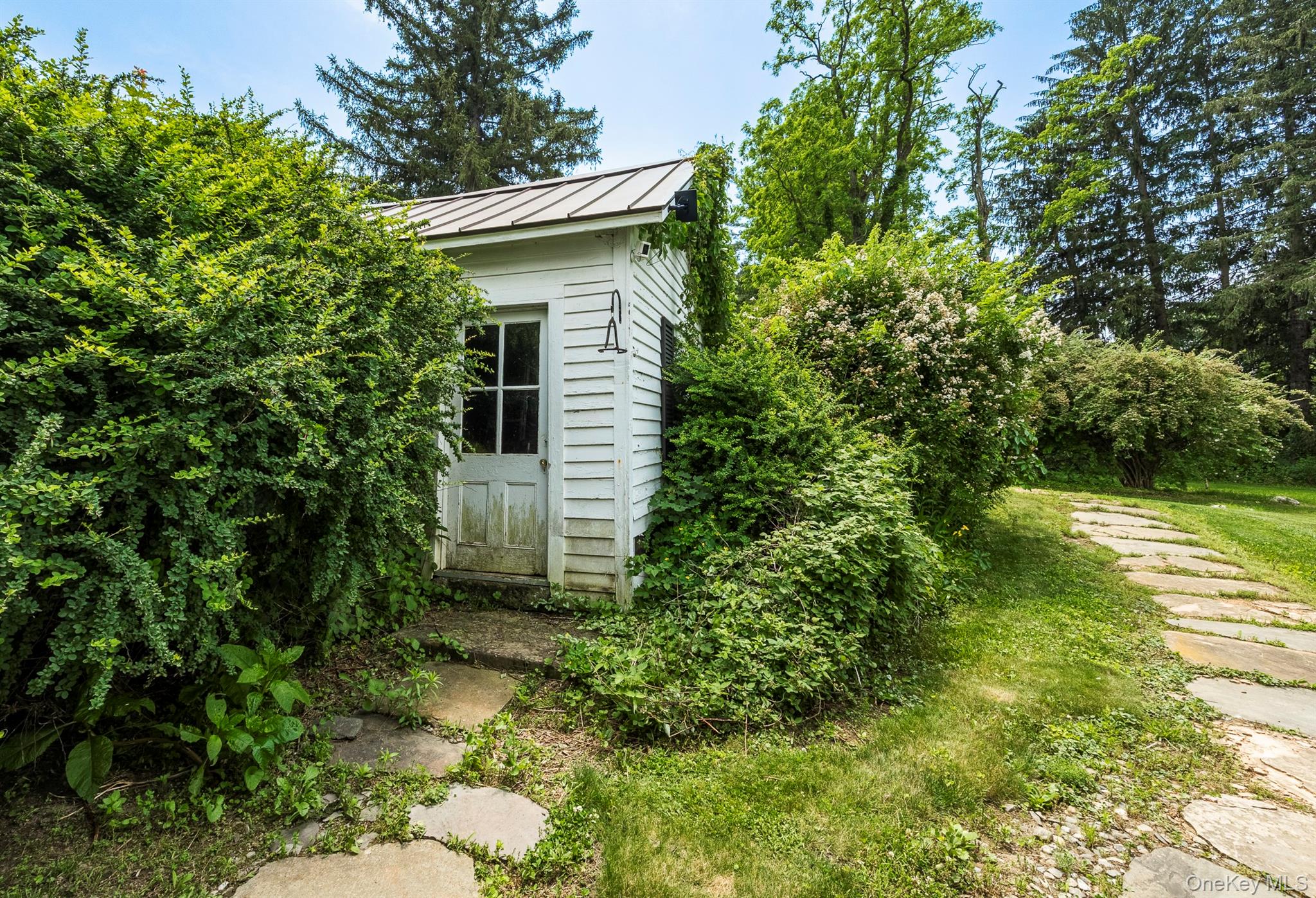 7668 Route 82, Pine Plains, NY 12567