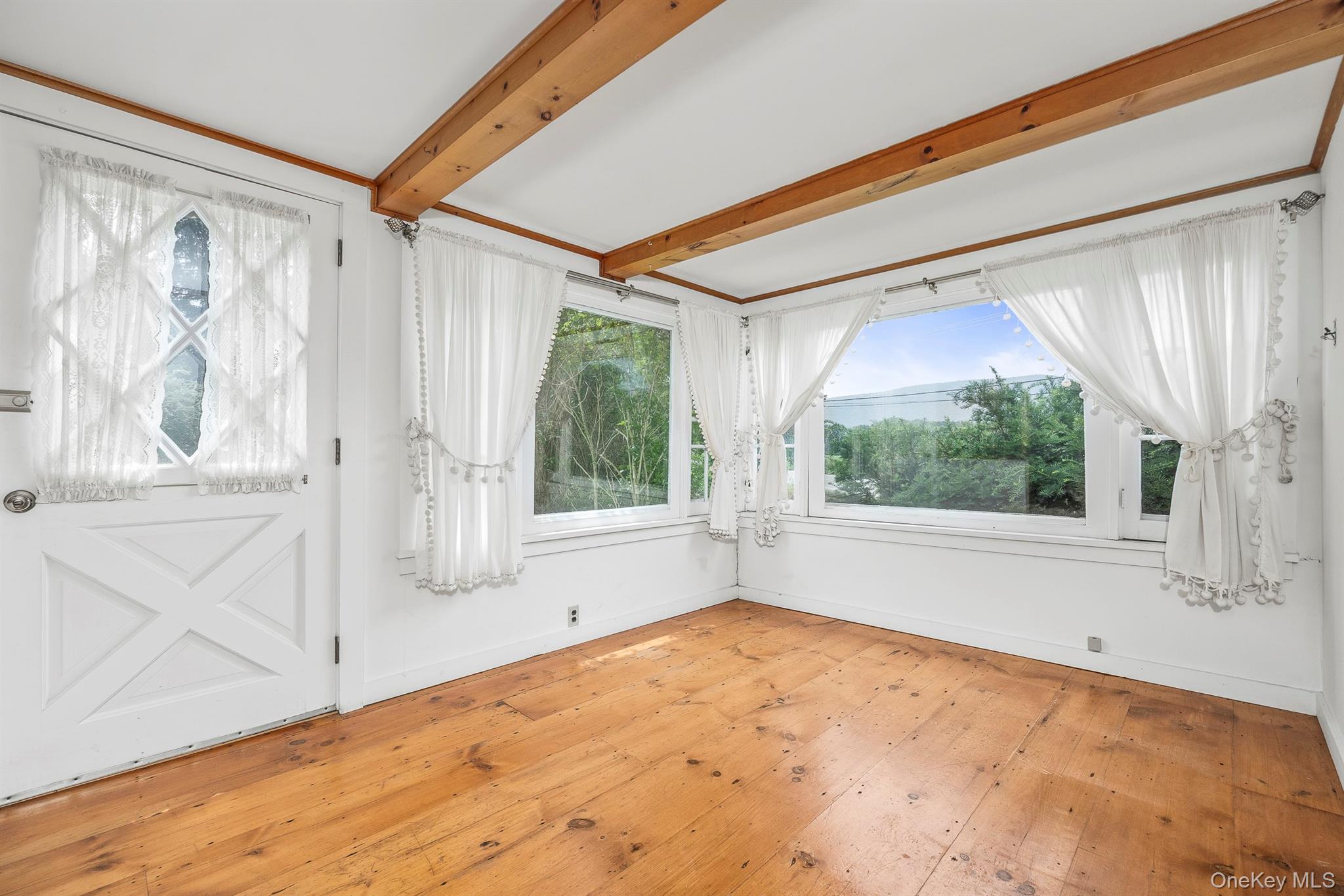 7668 Route 82, Pine Plains, NY 12567