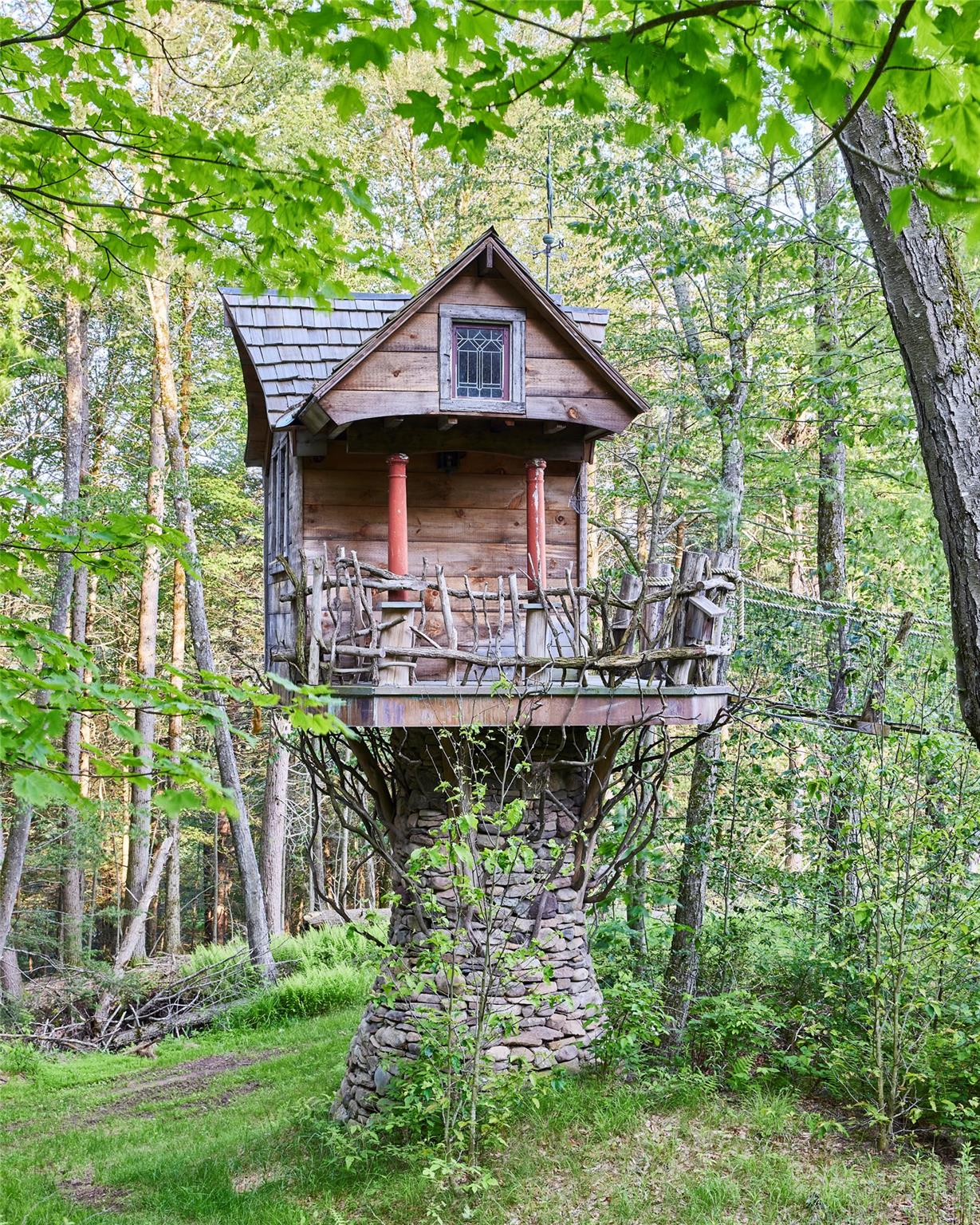 382 Benton Hollow Road, Neversink, NY 12788