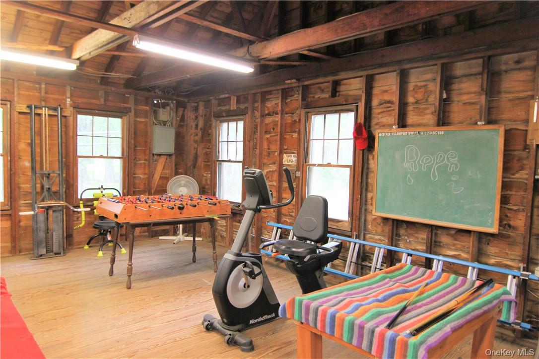 3155 Lexington Avenue # 18AB, Mohegan Lake, NY 10567