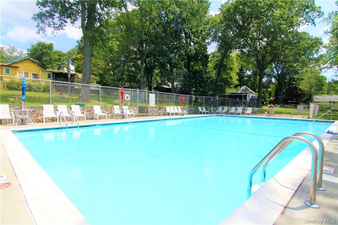 3155 Lexington Avenue # 18AB, Mohegan Lake, NY 10567