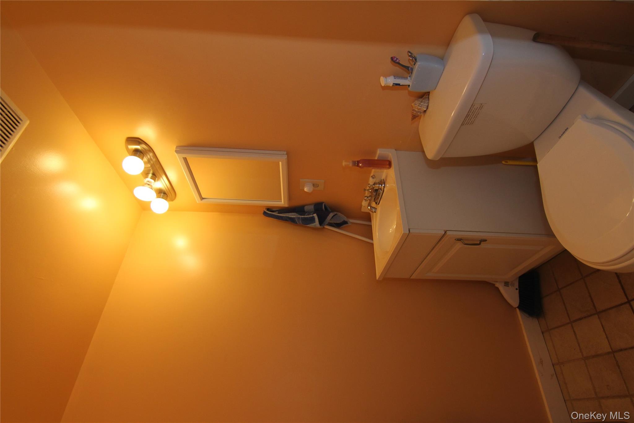 3155 Lexington Avenue # 18AB, Mohegan Lake, NY 10567