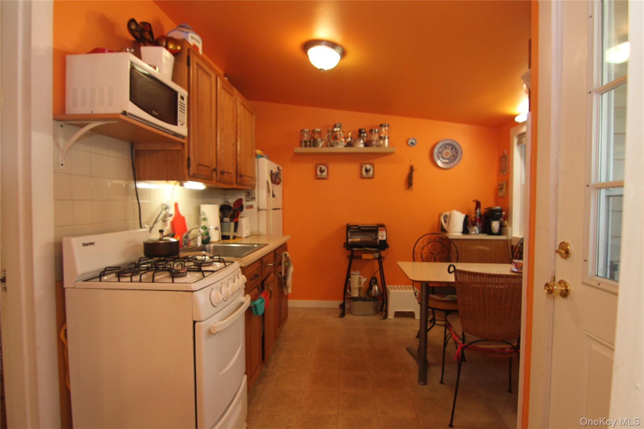 3155 Lexington Avenue # 18AB, Mohegan Lake, NY 10567