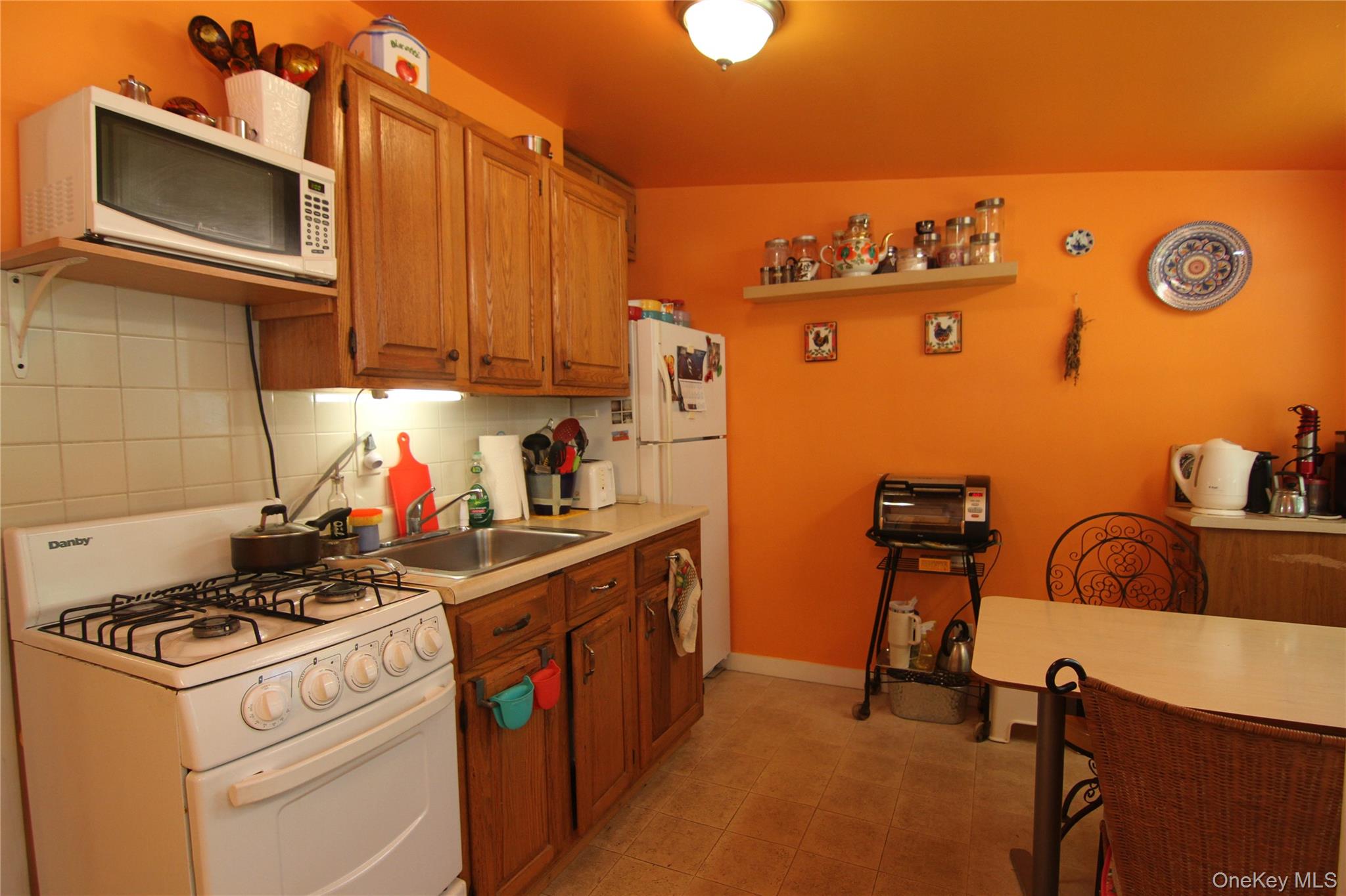 3155 Lexington Avenue # 18AB, Mohegan Lake, NY 10567