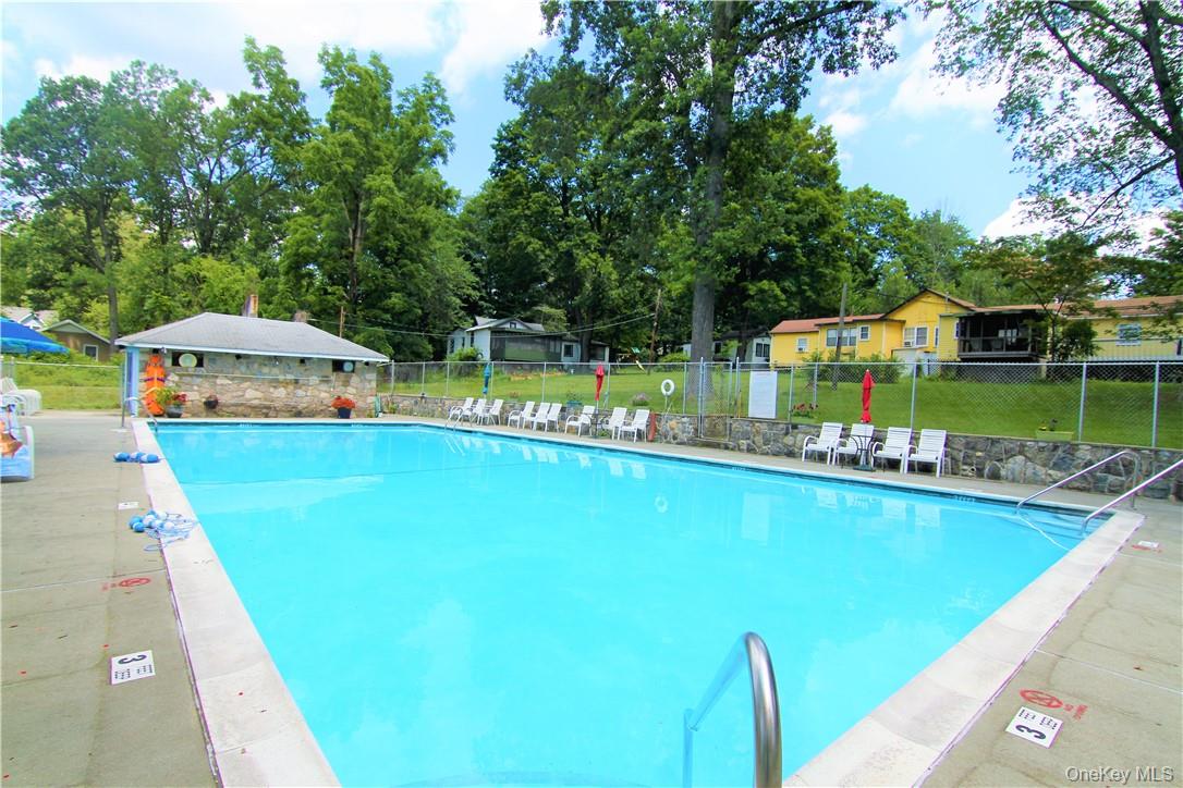 3155 Lexington Avenue # 18AB, Mohegan Lake, NY 10567