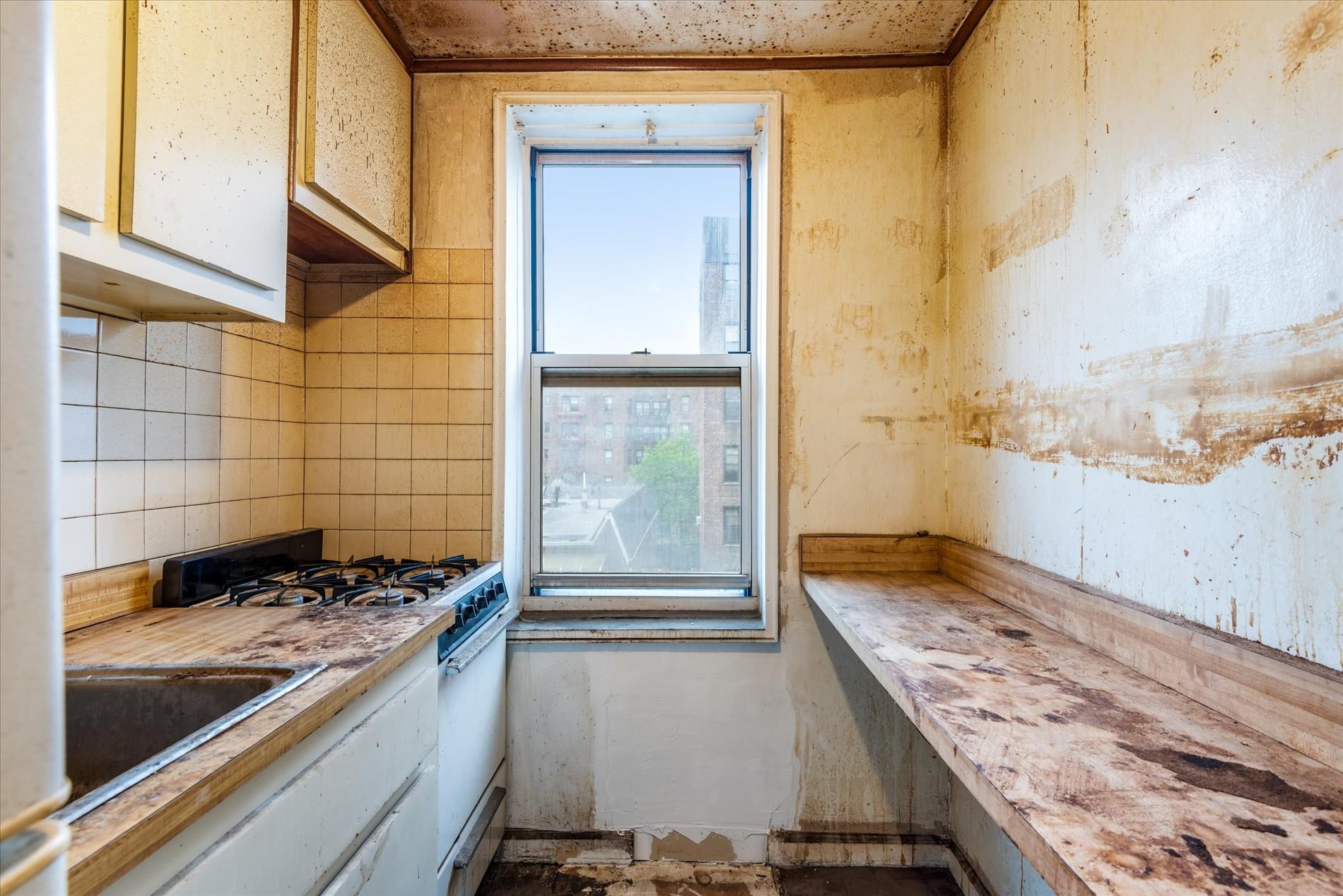 67-30 Clyde Street # 5R, Forest Hills, NY 11375