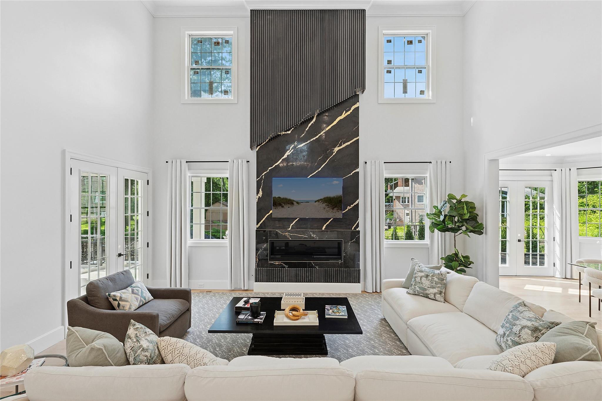 17 Chelsea Place, Dix Hills, NY 11746