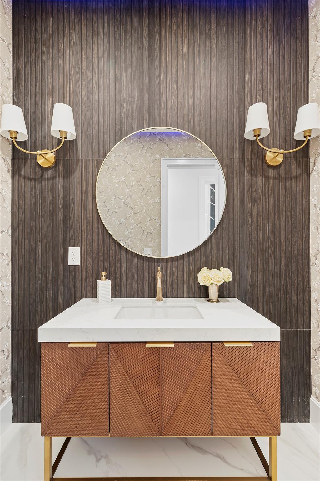 17 Chelsea Place, Dix Hills, NY 11746