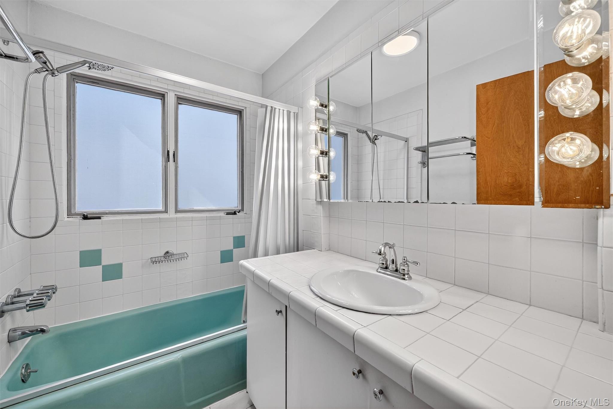 31 W Broadway, Nyack, NY 10960