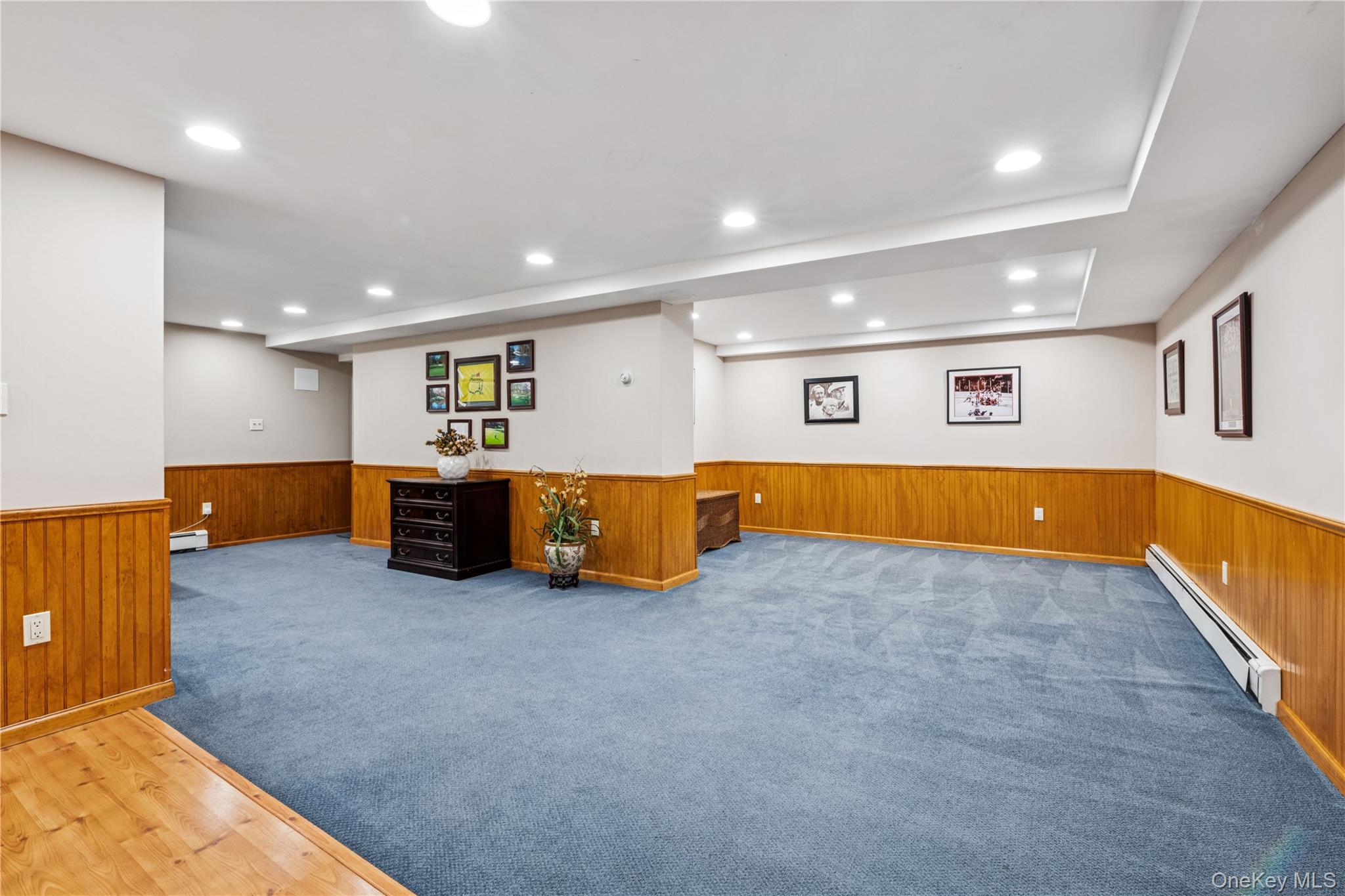 42 Roxen Road, Rockville Centre, NY 11570