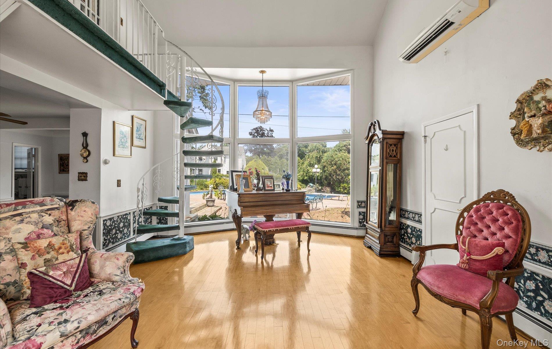 2 Johnson Drive, Brightwaters, NY 11718