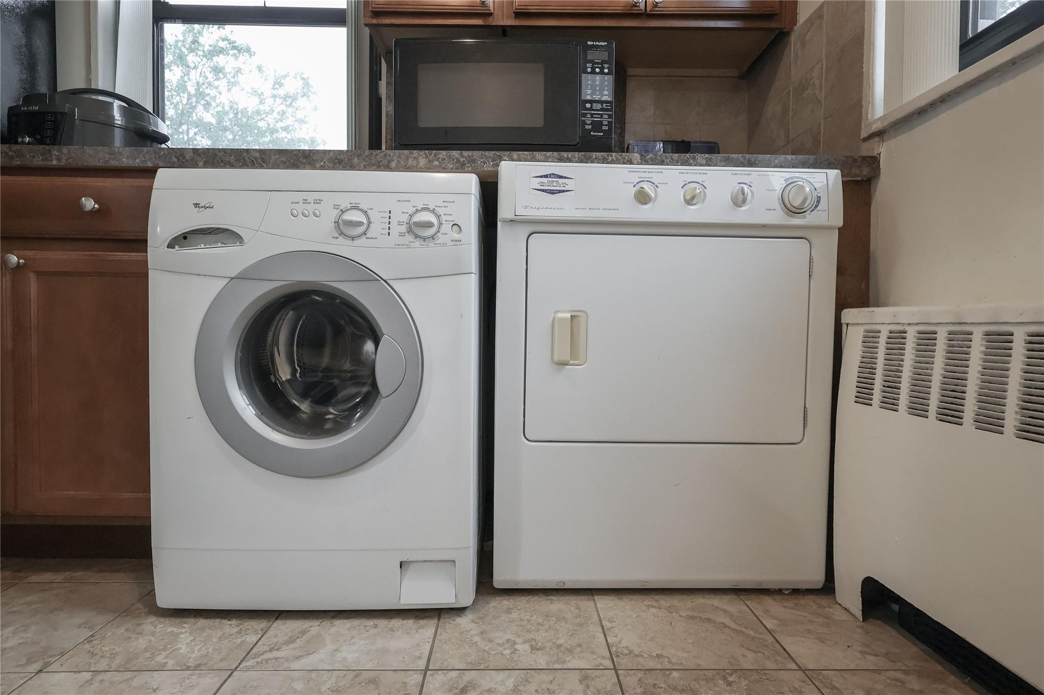 160-54 Willets Point Boulevard # 4-206, Whitestone, NY 11357