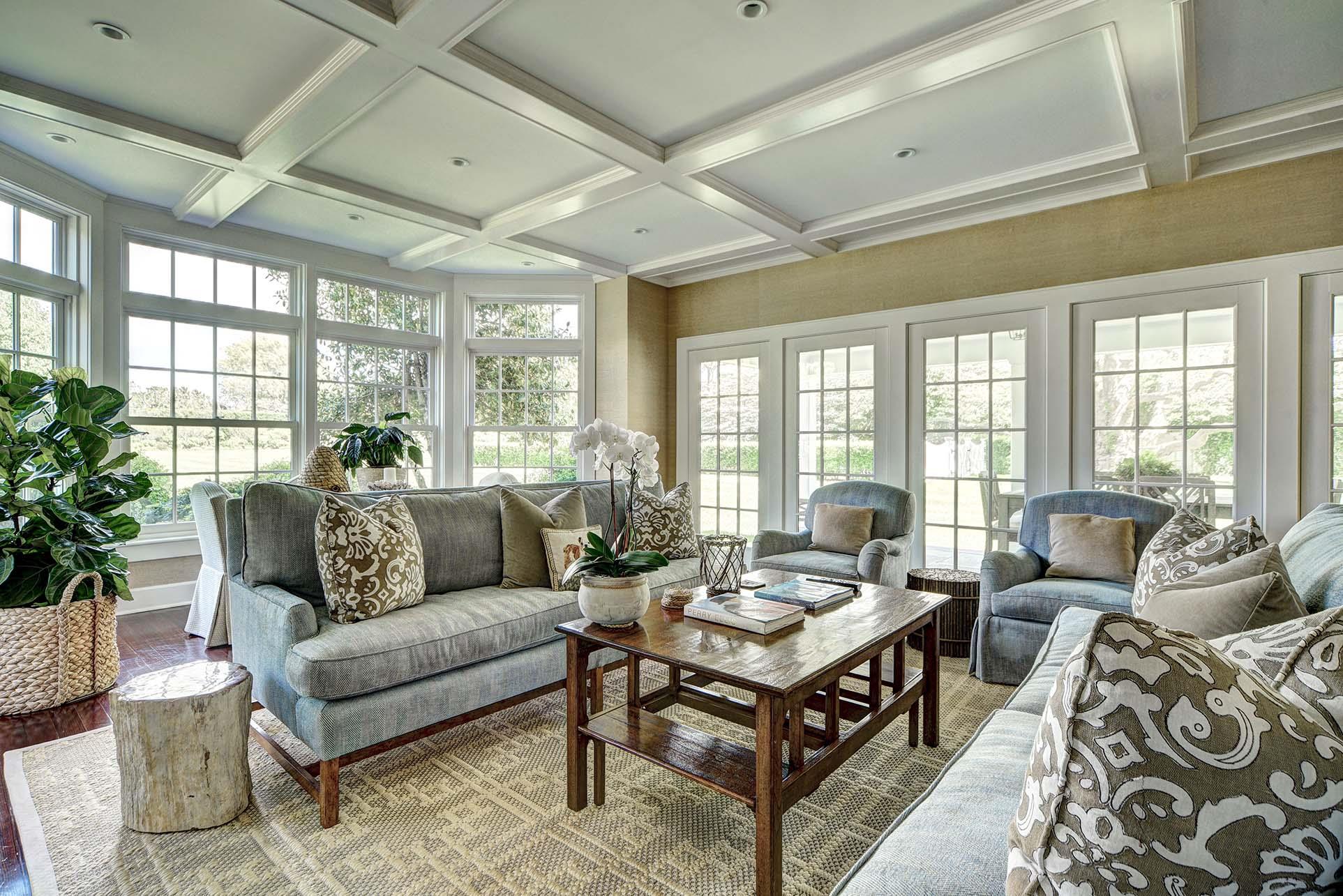 10 Jones Road, East Hampton, NY 11937