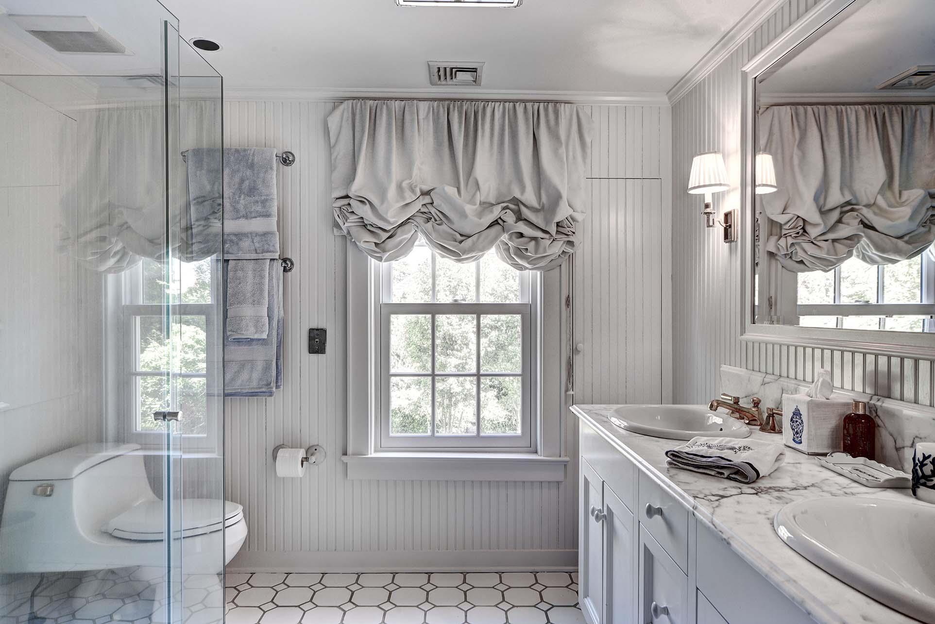 10 Jones Road, East Hampton, NY 11937