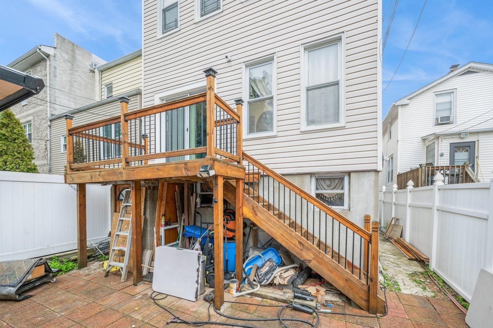 845 Kinsella Street, Bronx, NY 10462