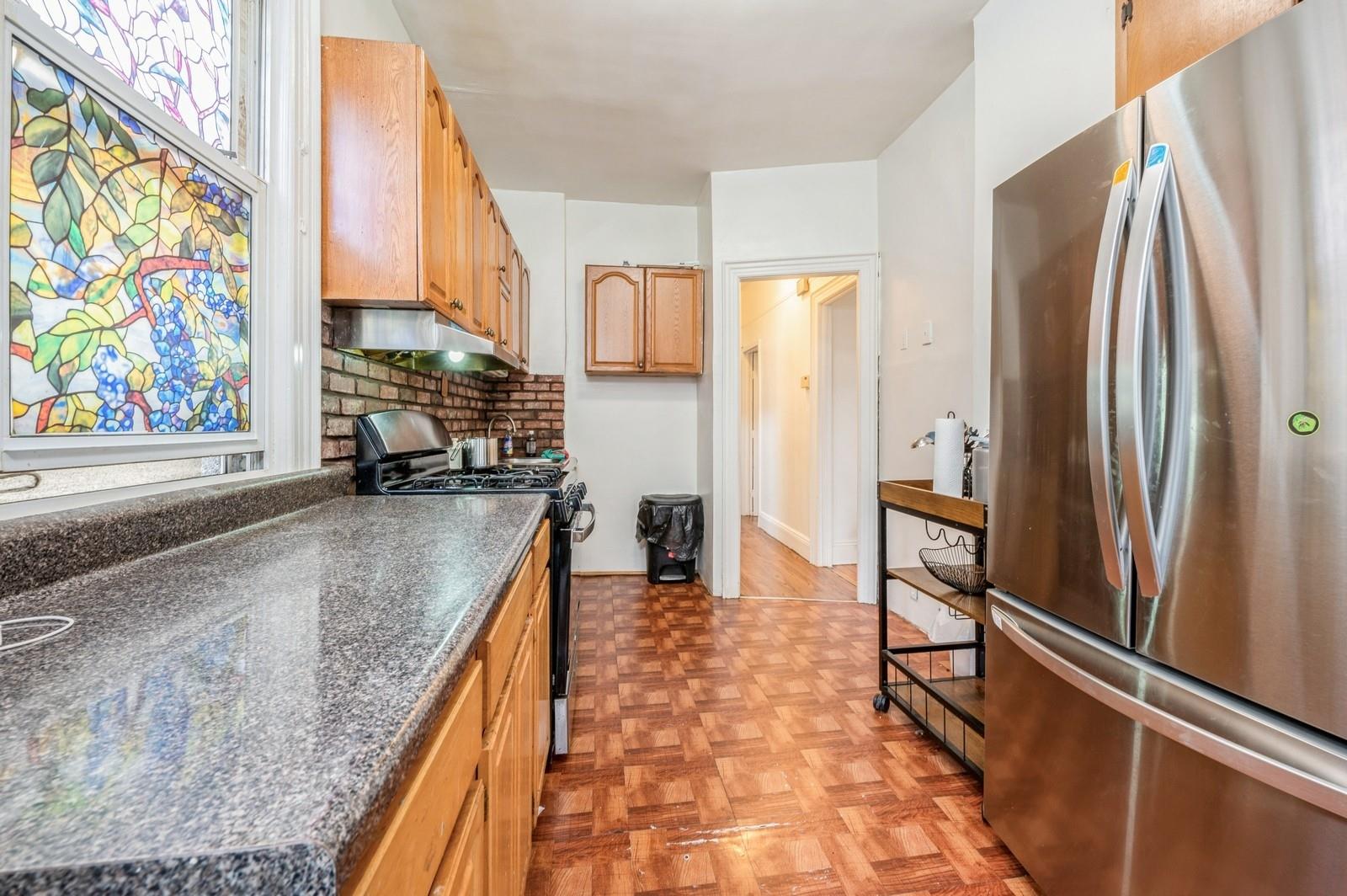 845 Kinsella Street, Bronx, NY 10462