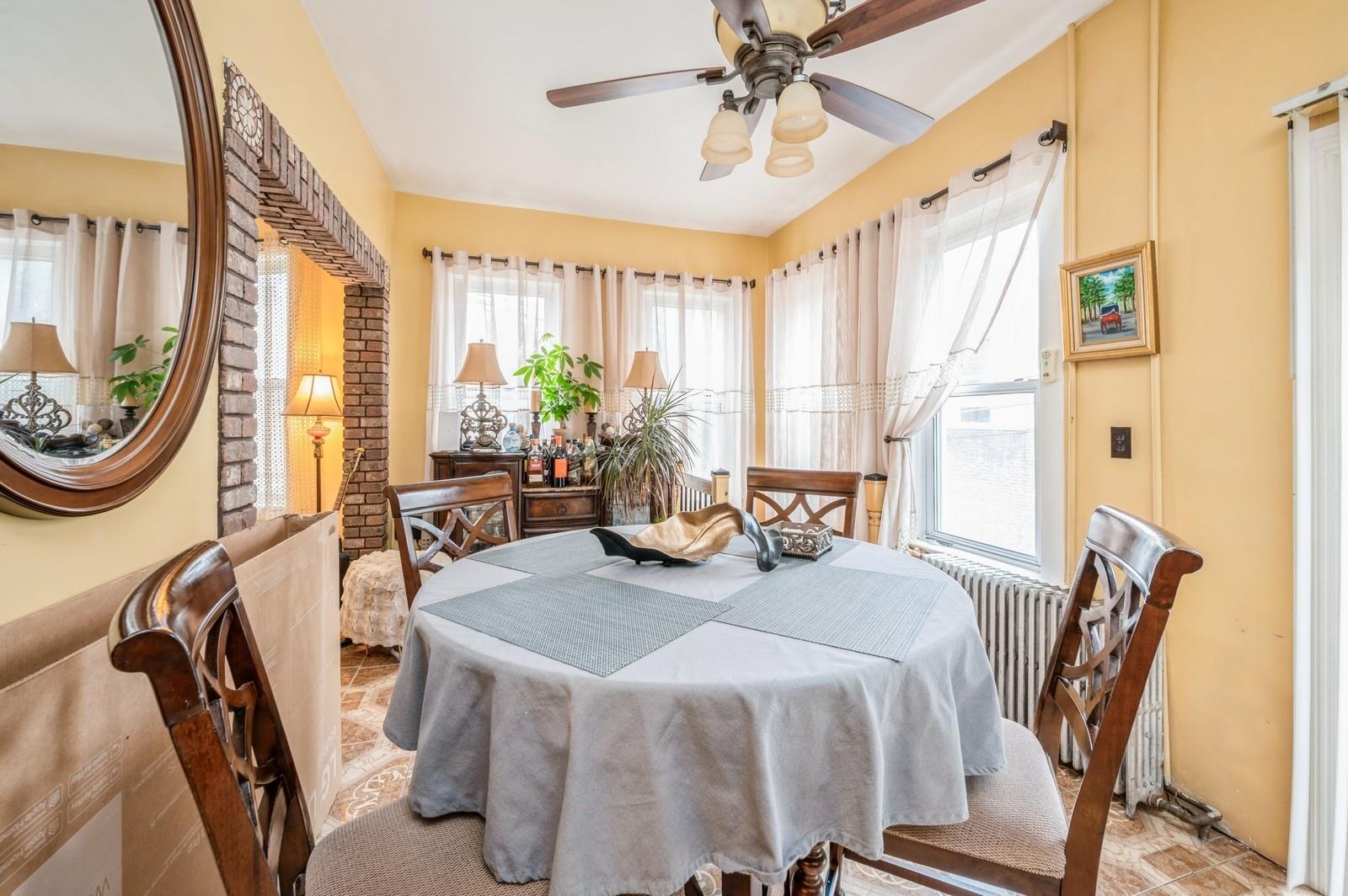 845 Kinsella Street, Bronx, NY 10462